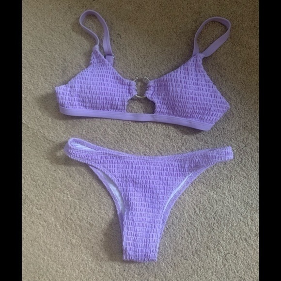 Lilac Cut out Bikini Size Medium - Picture 3 of 7